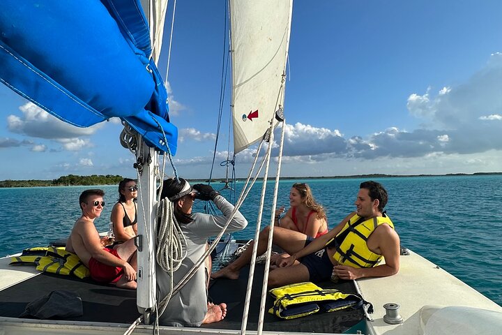 Private luxury sailing catamaran experience in Bacalar lagoon