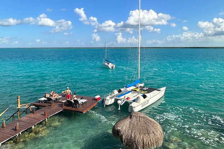 Private luxury sailing catamaran experience in Bacalar lagoon