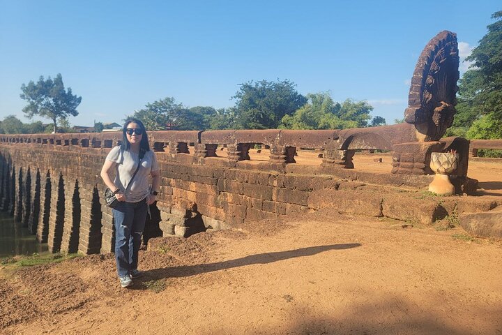 The Journey Phnom Penh to/from Siem Reap: A Memorable Tour