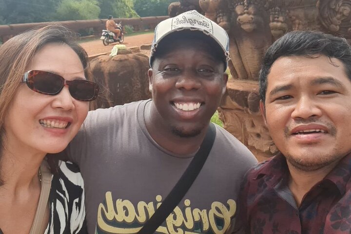 The Journey Phnom Penh to/from Siem Reap: A Memorable Tour