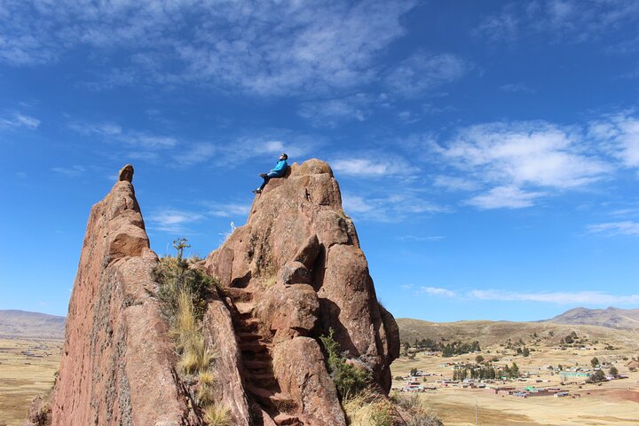 Sacred Aramu Muru & Chucuito Day Tour with Lake Titicaca Views
