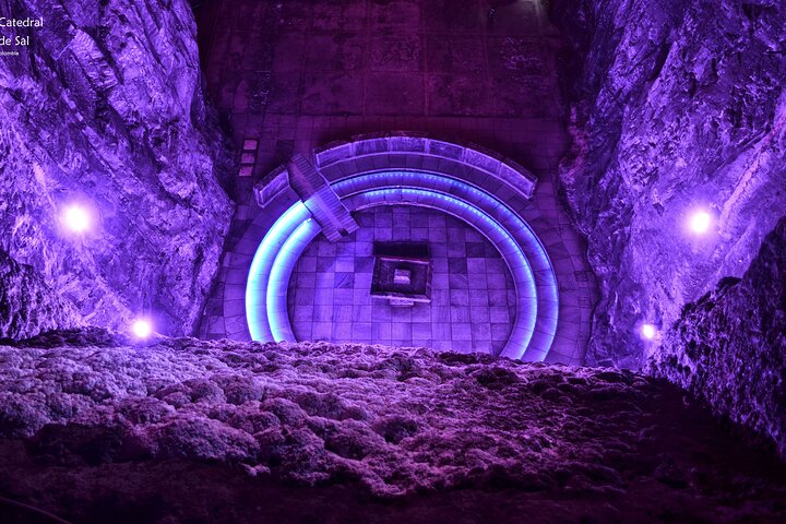 Bogota: Small Group Tour Zipaquira Salt Cathedral with Pickup