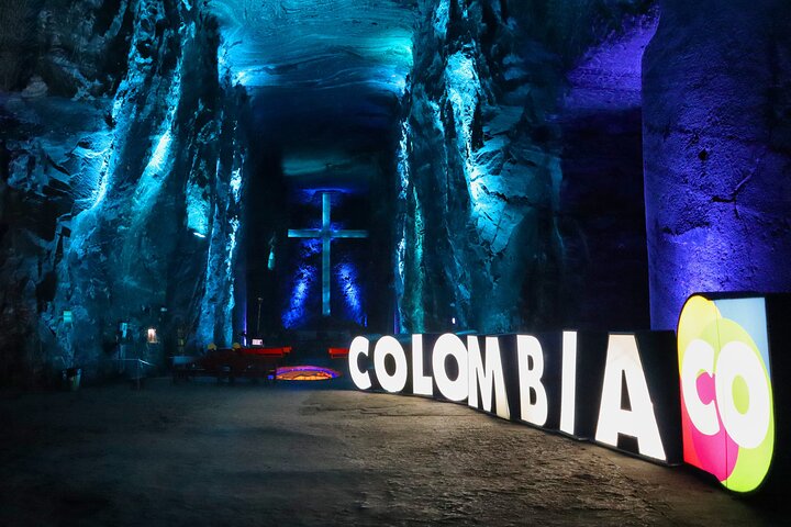 Bogota: Small Group Tour Zipaquira Salt Cathedral with Pickup