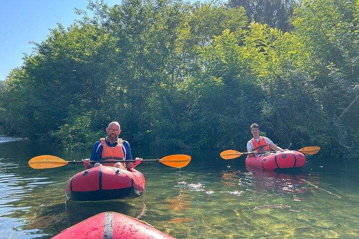 Lucca: kayak tour with aperitif + free souvenir pictures