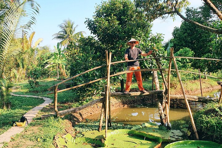 CAN THO: Floating Market & Mekong’s Legacy (About 6 Pax)
