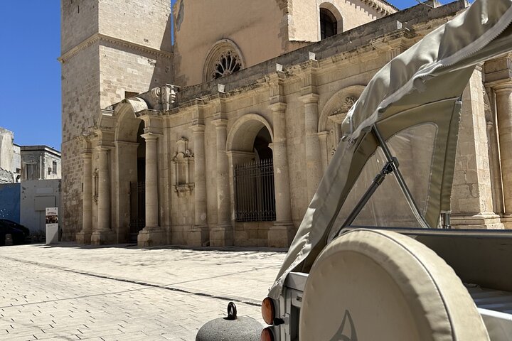 Syracuse and Ortygia by tuk-tuk 2-hour tour