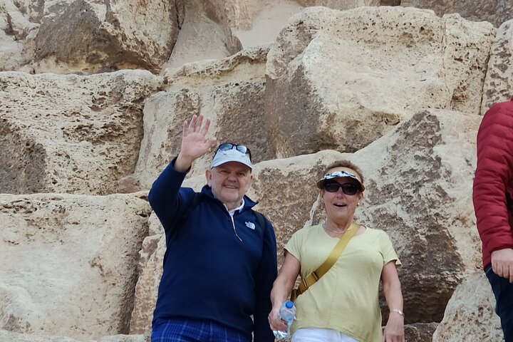Private Guided Tour Giza pyramids, Sphinx with an Egyptologist