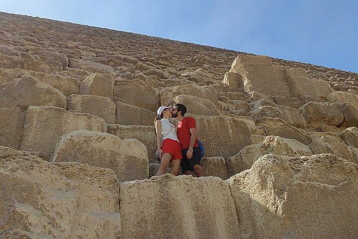 Private Guided Tour Giza pyramids, Sphinx with an Egyptologist