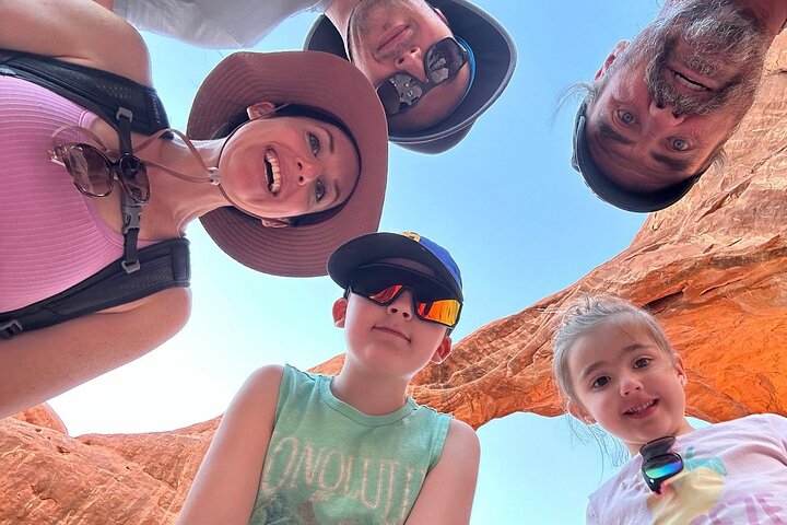 HIGHLY RATED Arches National Park Sightseeing Tour From Moab Utah