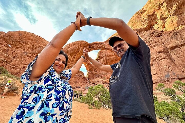 HIGHLY RATED Arches National Park Sightseeing Tour From Moab Utah