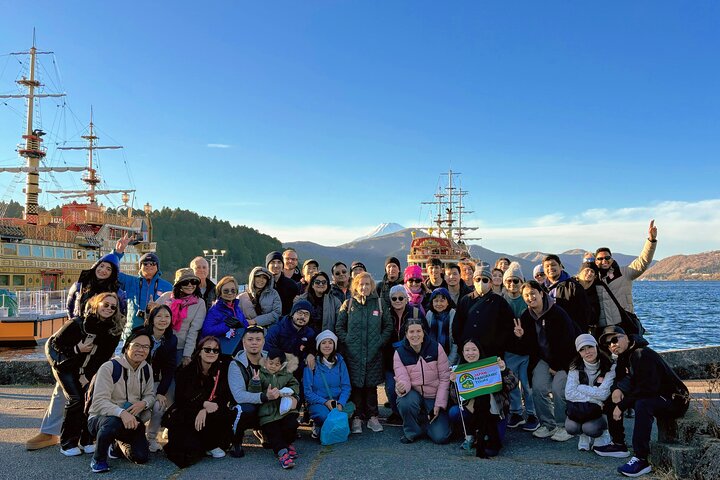 Mt Fuji and Hakone 1-Day Bus Tour Return by Bus