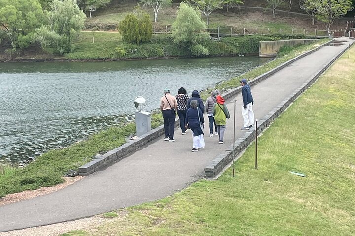 From Adelaide: 5 to 7 People Personal Tour