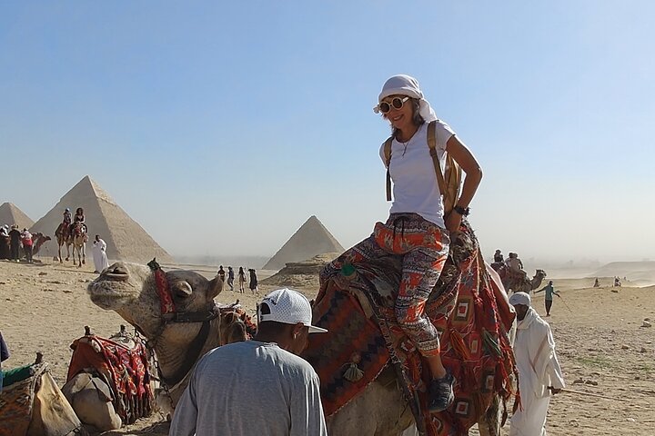 Private Guided Tour Giza Pyramid, Shpinx and The Grand Museum.