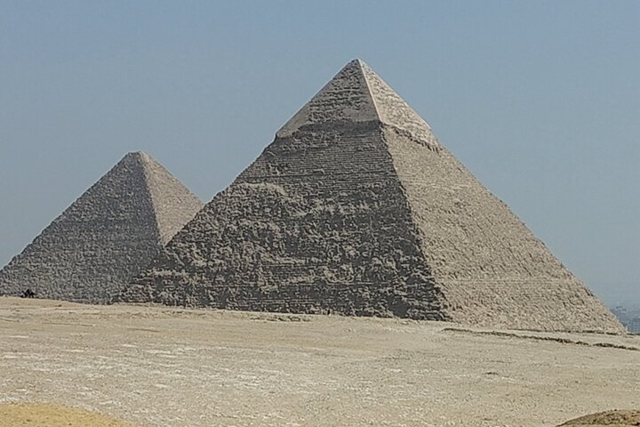 Private Guided Tour Giza Pyramid, Shpinx and The Grand Museum.