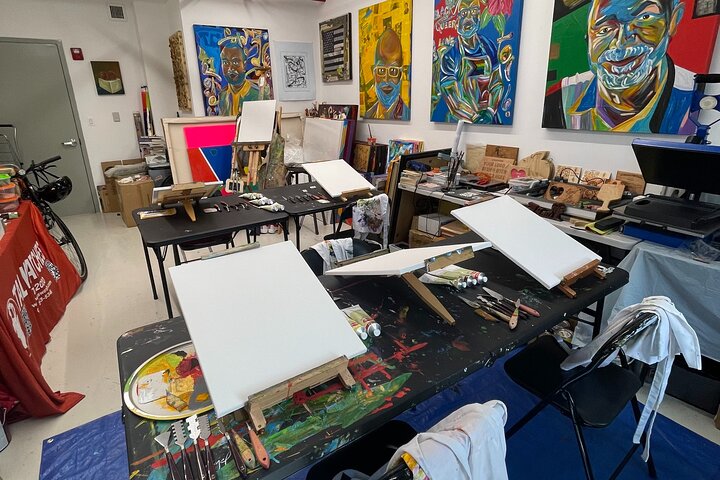 NYC: Abstract Painting with Palette Knives – Small Group