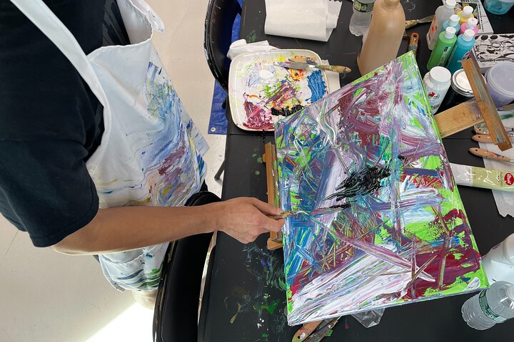 NYC: Abstract Painting with Palette Knives – Small Group
