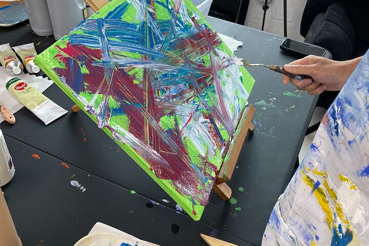 NYC: Abstract Painting with Palette Knives – Small Group