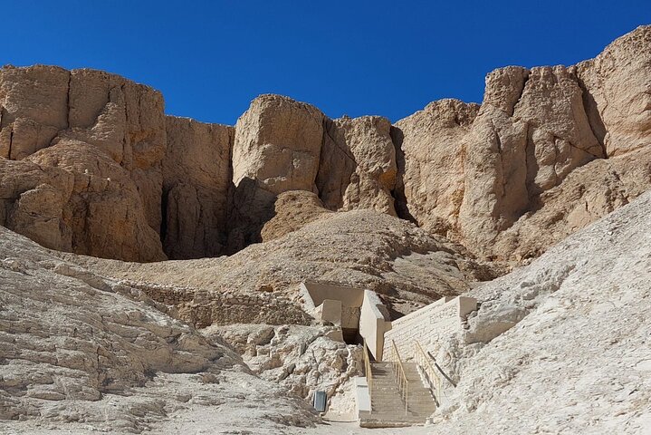 3 Days and 2 Nights Nile Cruise from Aswan to Luxor