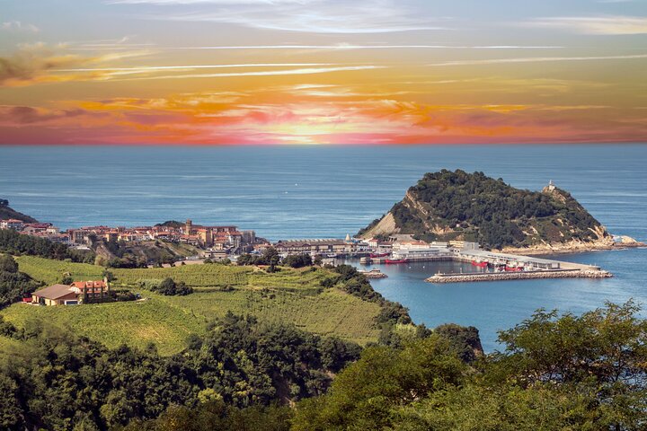 Bilbao: Excursion to San Sebastian, Hondarribia, Hendaye and Getaria