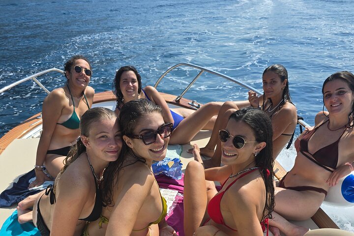 La Spezia: Cinque Terre Tour with Lunch on Board 8 hours