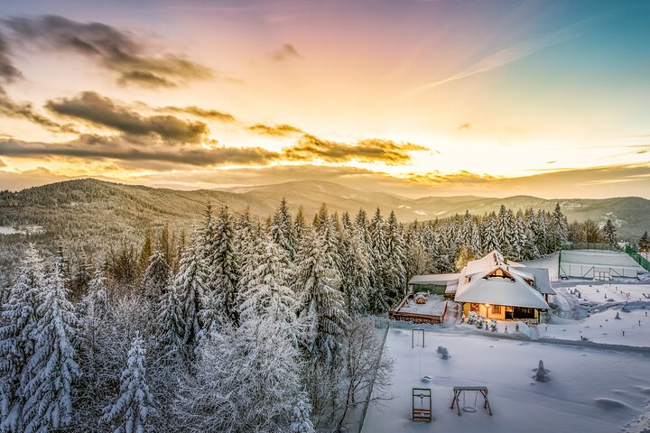 Krakow–Zakopane: Cable Car, Chocholow Baths, Cheese & Vodka