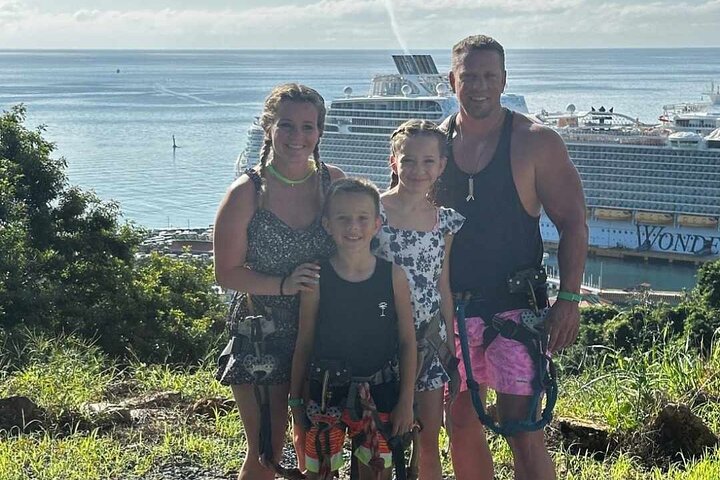 Roatan Zip Line Adventure with Monkey & Sloths Combo