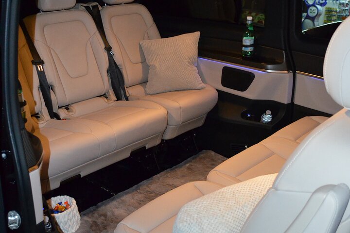 Portsmouth Private Transfer To or From Heathrow Airport