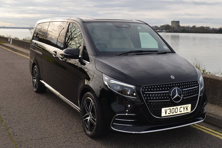 Portsmouth Private Transfer To or From Heathrow Airport