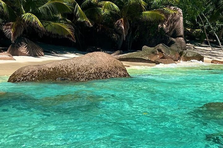 Seychelles Island Tour