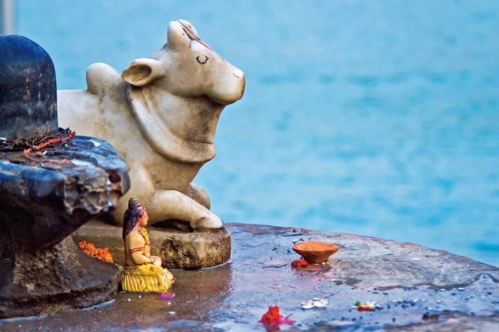 Haridwar: Full-Day Cultural Tour with Ganga Aarti by Car