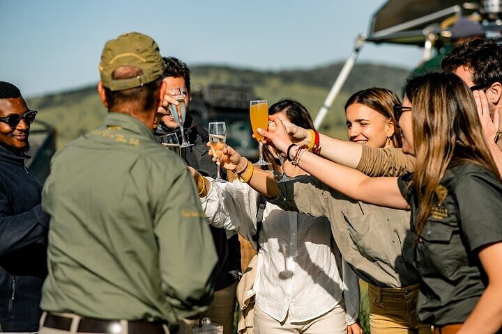 Balloon Safari & Bush Breakfast in Tarangire - Miracle Experience