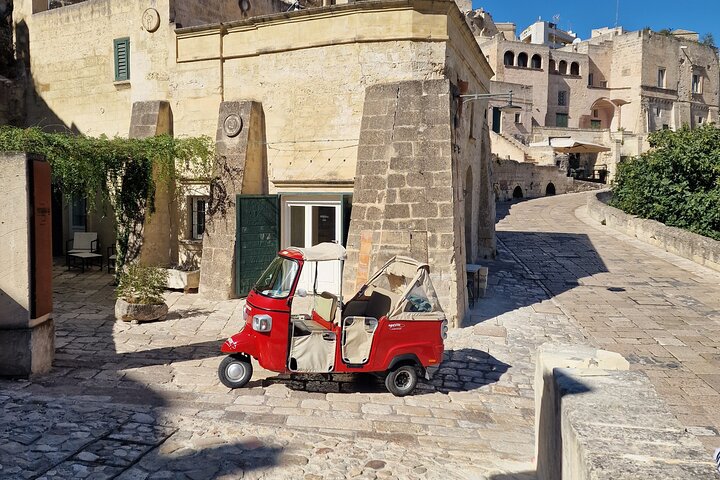 Tuk Tuk tour Matera - between History, legend and anecdotes