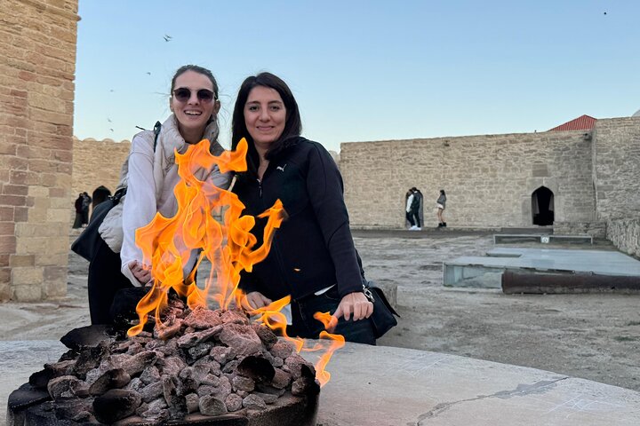 Gobustan & Mud, Fire Temple, Burning Mountain (Group & Private)