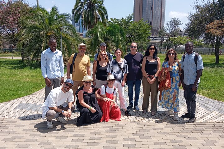 Nairobi City Walk Tour +pickup