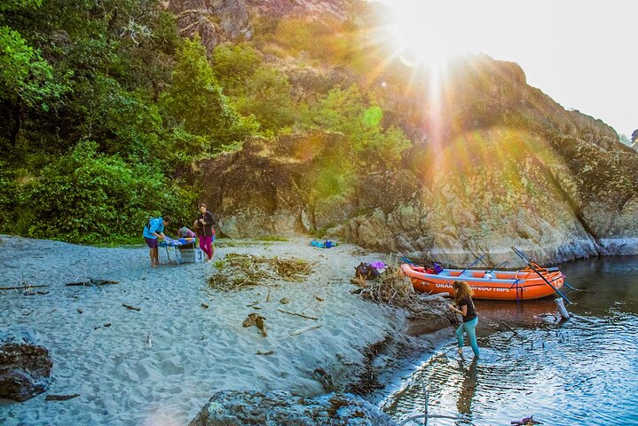 Rogue River Golden Hour Evening Float Trip