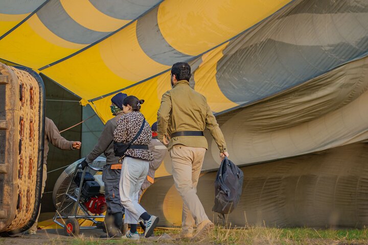 Balloon Safari & Bush Breakfast in Tarangire - Miracle Experience