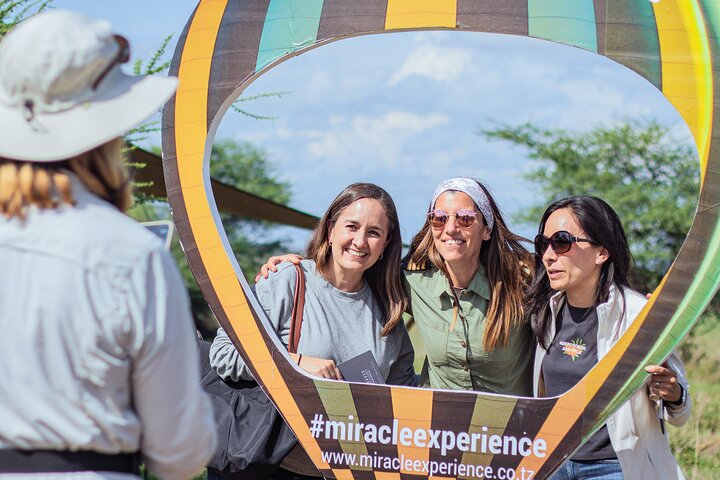Balloon Safari & Bush Breakfast in Tarangire - Miracle Experience