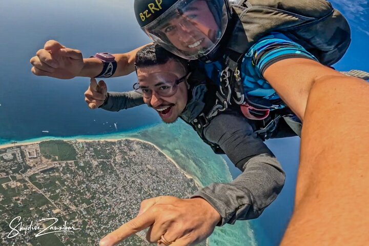 Skydive Zanzibar | Tandem Skydive