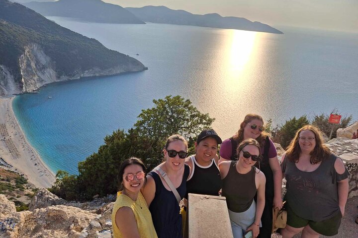 Full-Day Kefalonia Private Sightseeing Tour