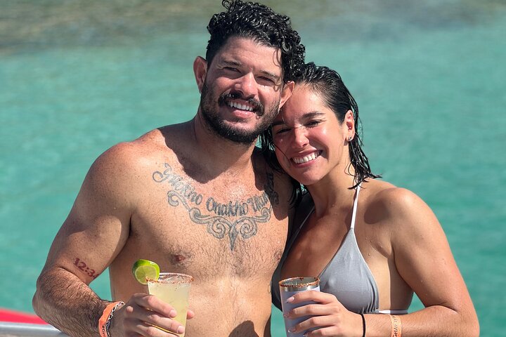 Icacos Island Luxury Sailing Catamaran All Inclusive Tour
