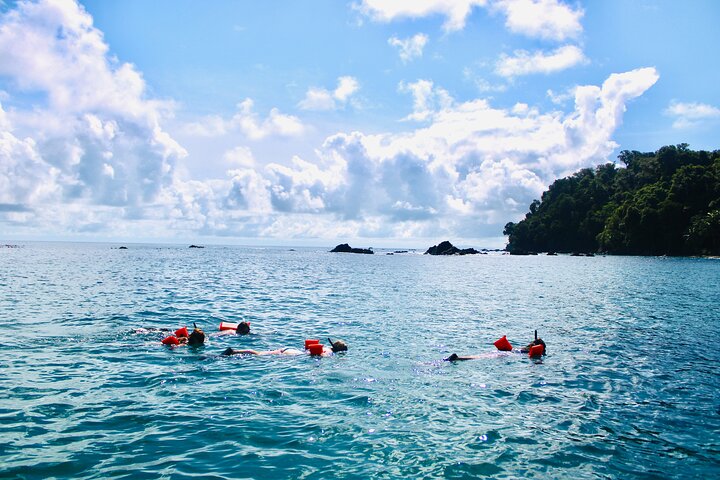 Caño Island all inclusive Snorkeling Tour in small groups