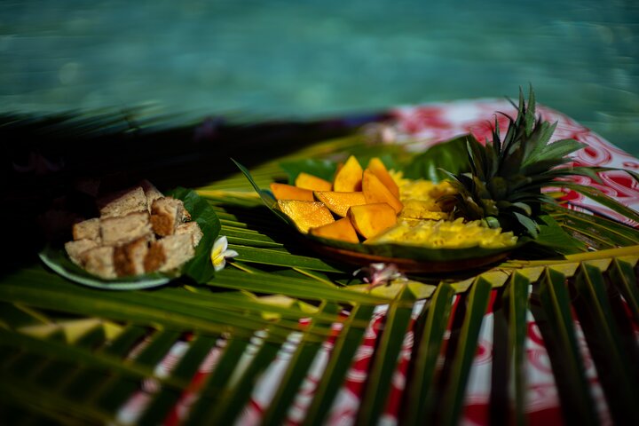 Bora Bora Full Day Snorkeling with Lunch