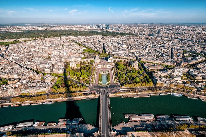 Eiffel Tower Elevator Tour Access to 2nd Floor with Summit Option