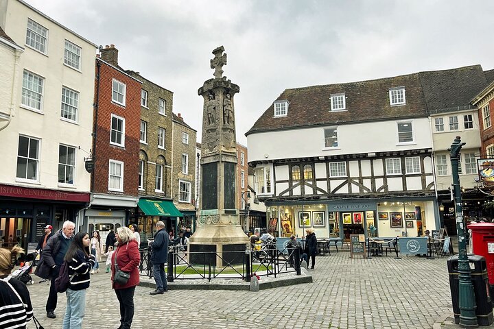 Canterbury Private 2 Hour Walking Tour with Green Badge Guide