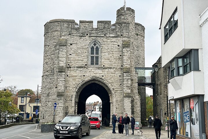 Canterbury Private 2 Hour Walking Tour with Green Badge Guide