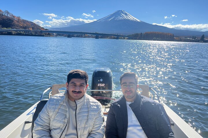 Fuji/Hakone Private Tour with English Guide & Fully Customizable