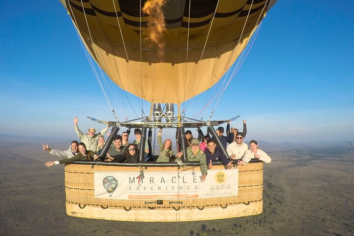 Balloon Safari & Bush Breakfast in Tarangire - Miracle Experience