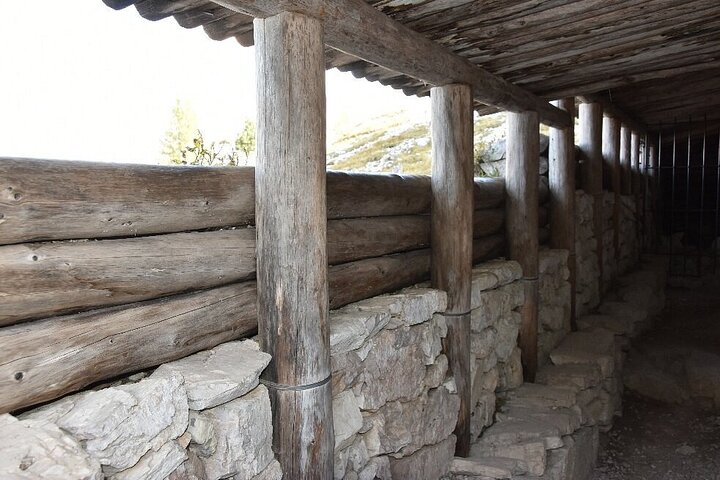 Scale and Visit the Trenches of the Great Wars with 360 Views