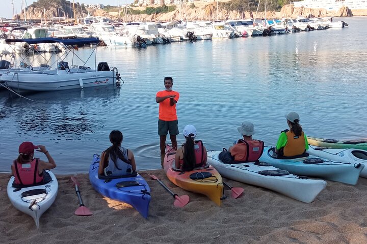 Costa Brava: Sea Kayak Tour to Rats Penats Cave (8:15 AM)