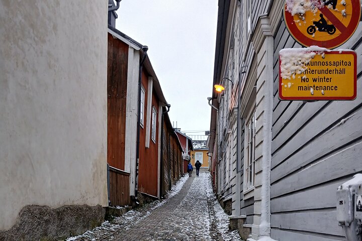 Helsinki&Porvoo Tour with Private Transportation & Personal Guide